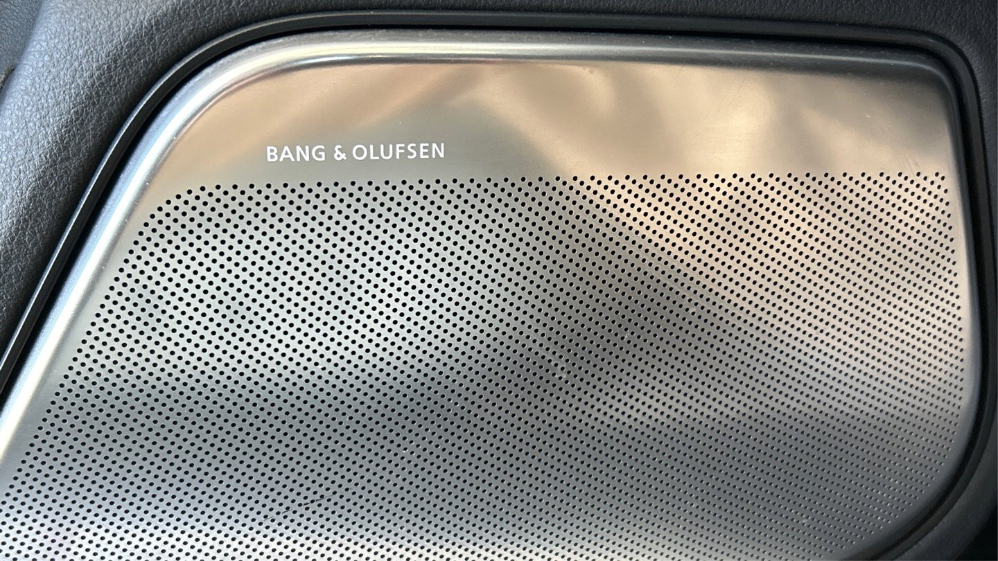 Used 2015 Audi S6 w/ Driver Assistance Package image 23