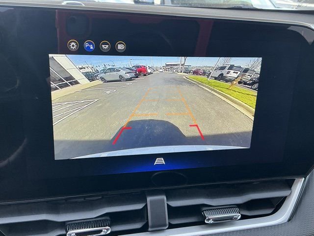 Used 2025 Chevrolet Equinox LT FWD image 25