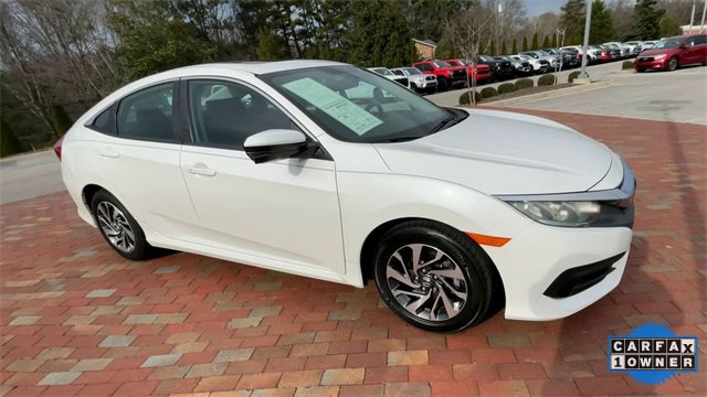 Used 2018 Honda Civic EX image 3