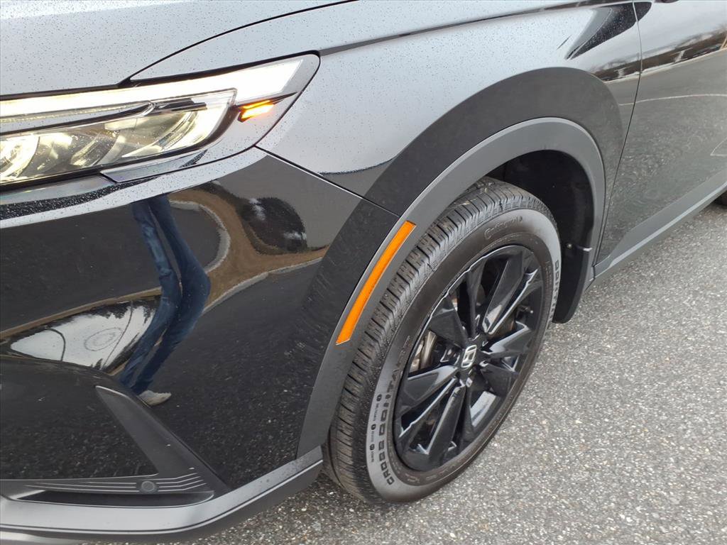 Used 2025 Honda CR-V Sport Touring image 8
