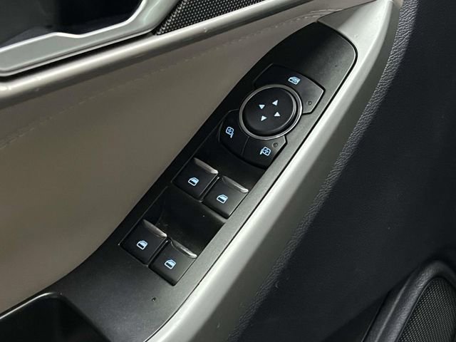 Used 2023 Ford Explorer XLT w/ Equipment Group 202A image 18