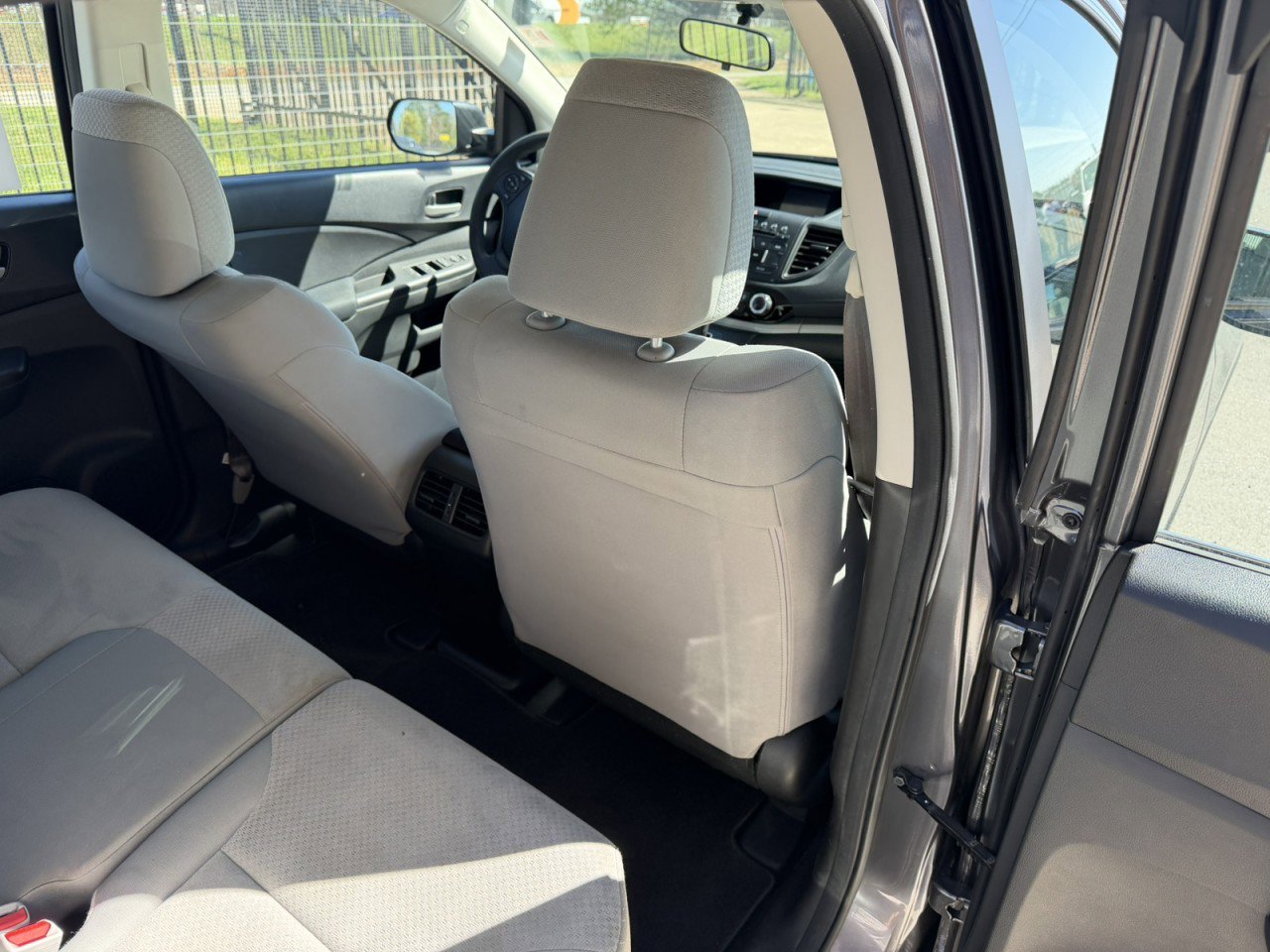 Used 2015 Honda CR-V LX image 13