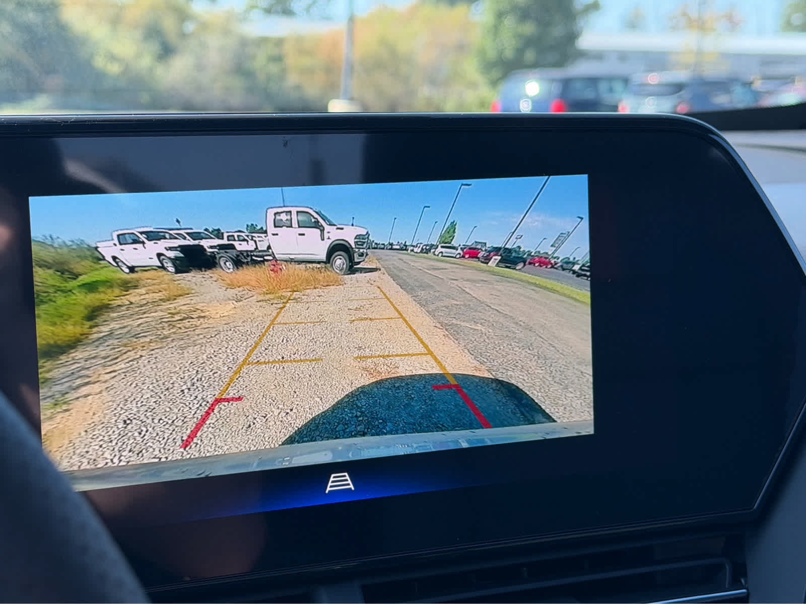 New 2026 Chevrolet Trax RS w/ Sunroof Package FWD image 9