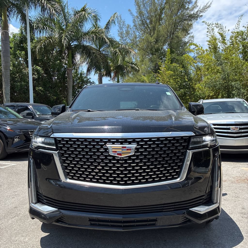 Used 2021 Cadillac Escalade Premium Luxury w/ Driver Assist Tech Package AWD/4WD image 6