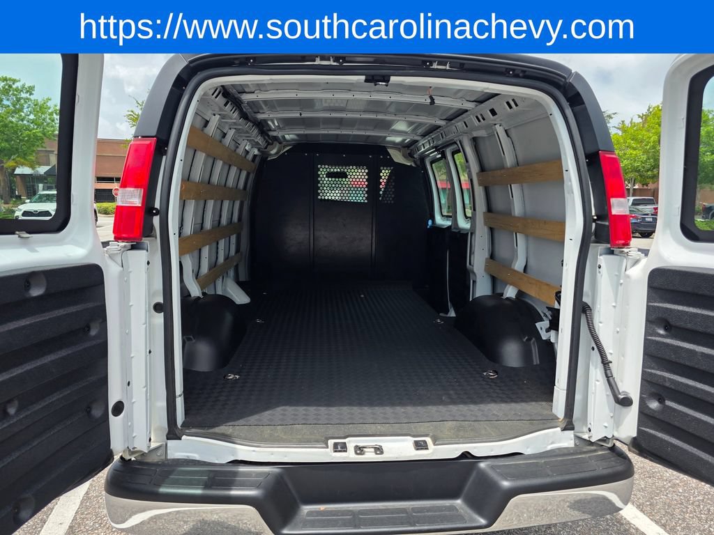 Certified 2025 Chevrolet Express 2500 w/ Driver Convenience Package RWD image 36