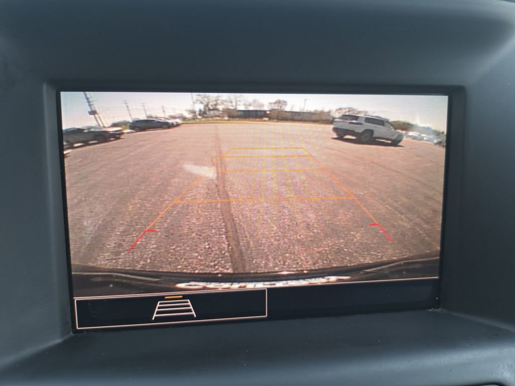 Used 2023 GMC Terrain SLE AWD/4WD image 24