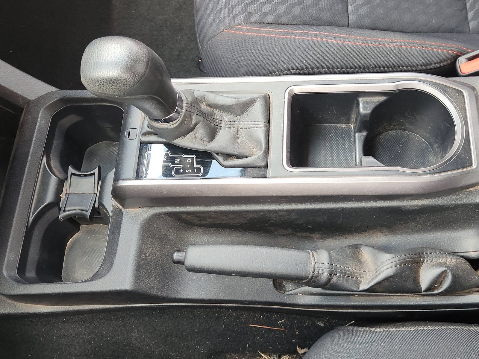 Used 2022 Toyota Tacoma SR5 RWD image 24