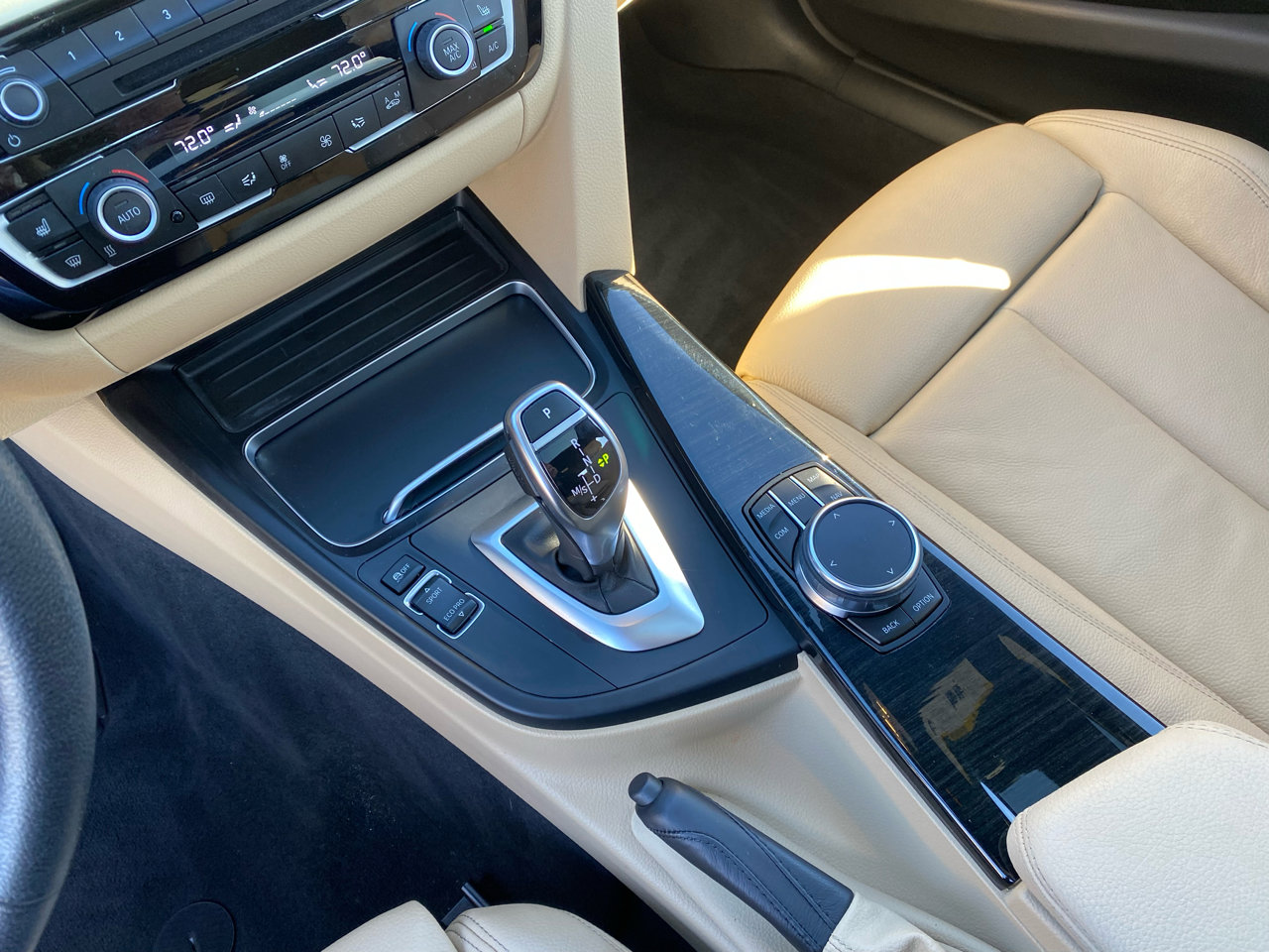 Used 2018 BMW 330i xDrive 330i xDrive SULEV Sedan w/ Premium Package image 36