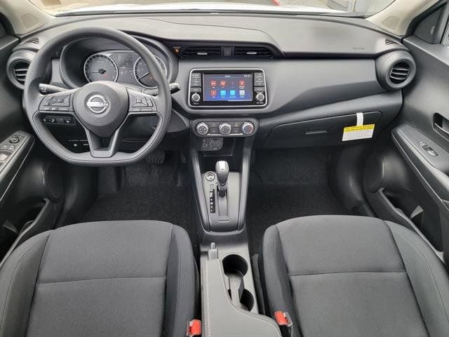 New 2025 Nissan Kicks Play S FWD image 8