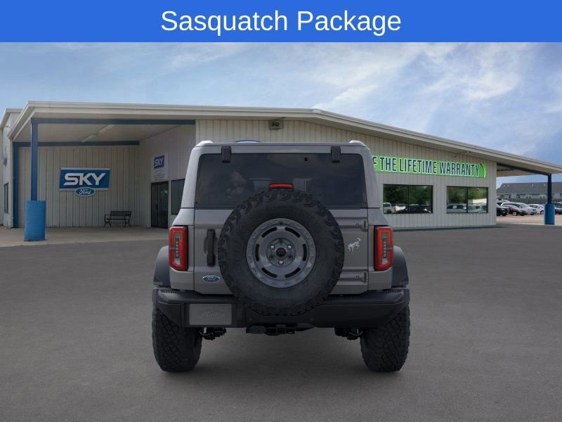 New 2025 Ford Bronco Badlands image 5