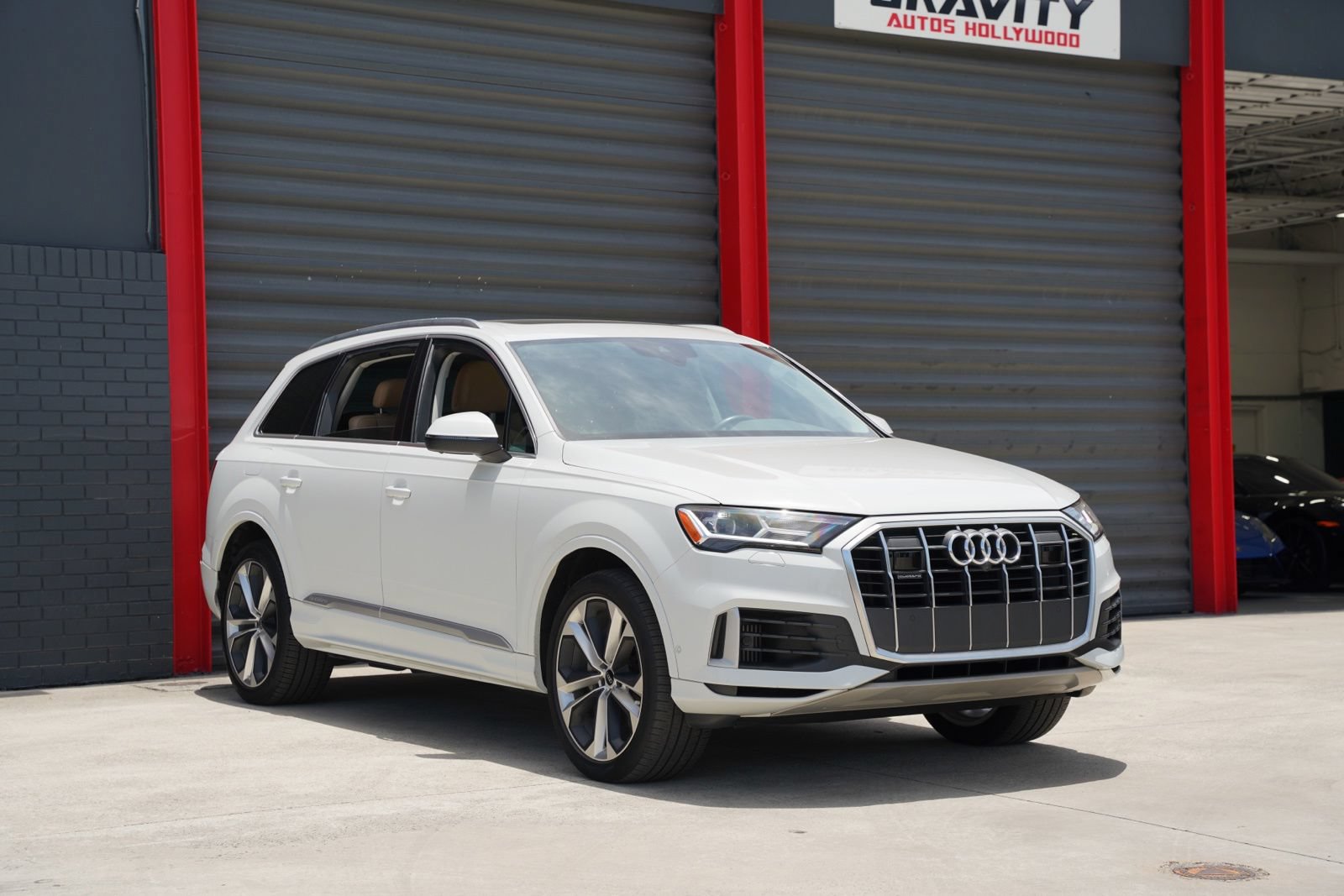 Used 2021 Audi Q7 3.0T Premium Plus AWD/4WD image 17