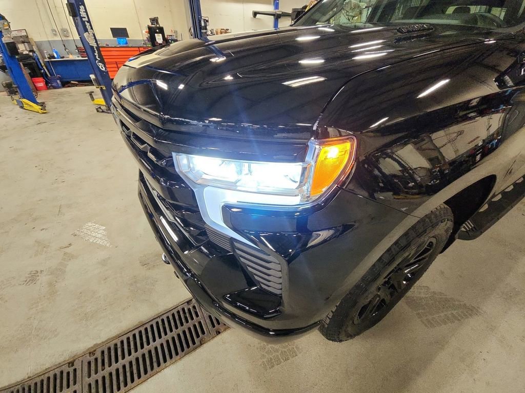 Certified 2025 Chevrolet Silverado 1500 RST image 27