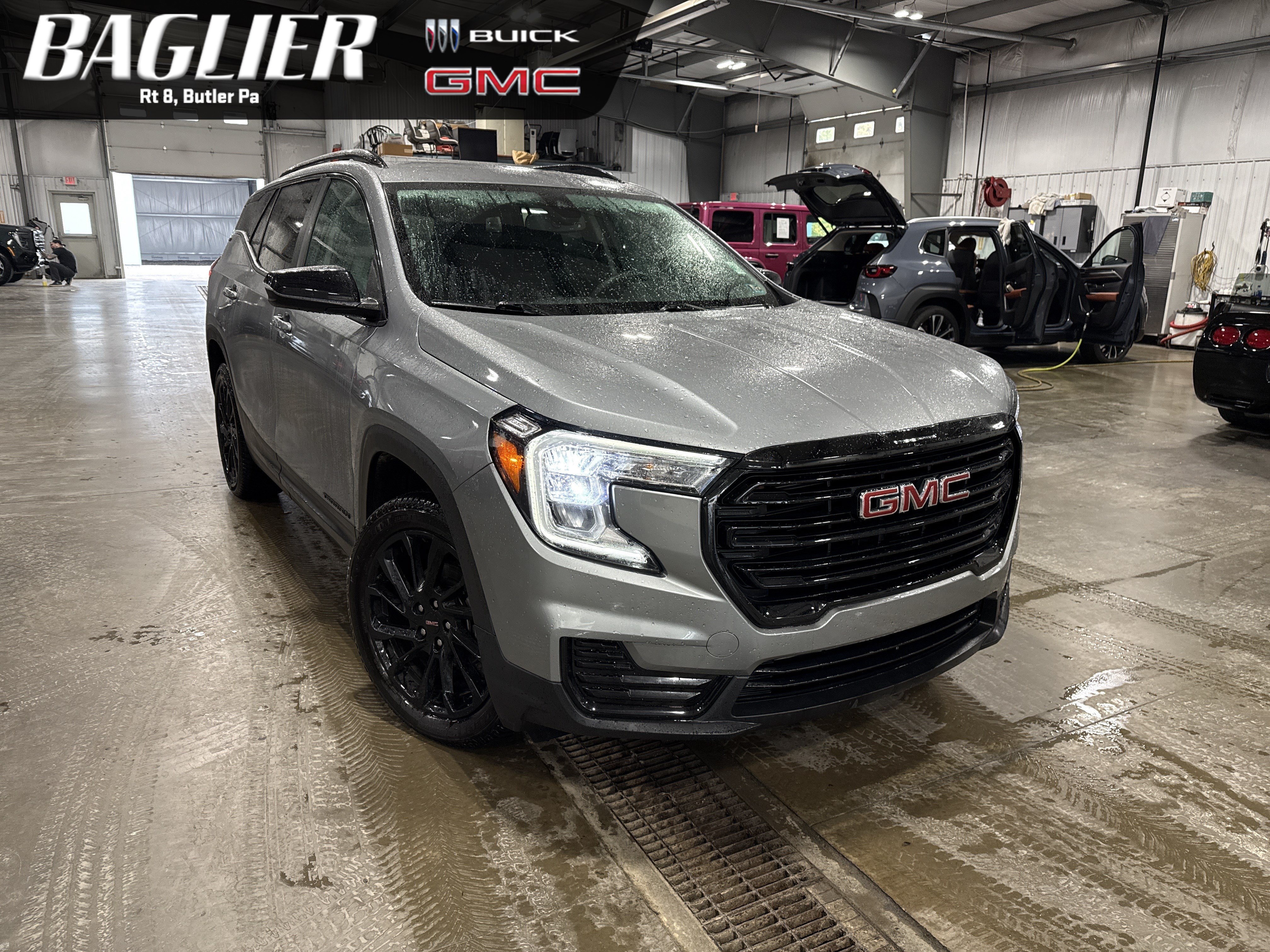 Used 2023 GMC Terrain SLE w/ Driver Convenience Package