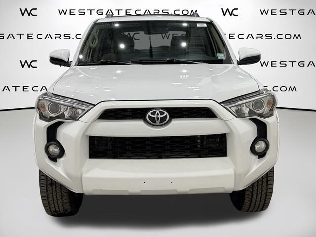 Used 2019 Toyota 4Runner SR5 AWD/4WD image 4