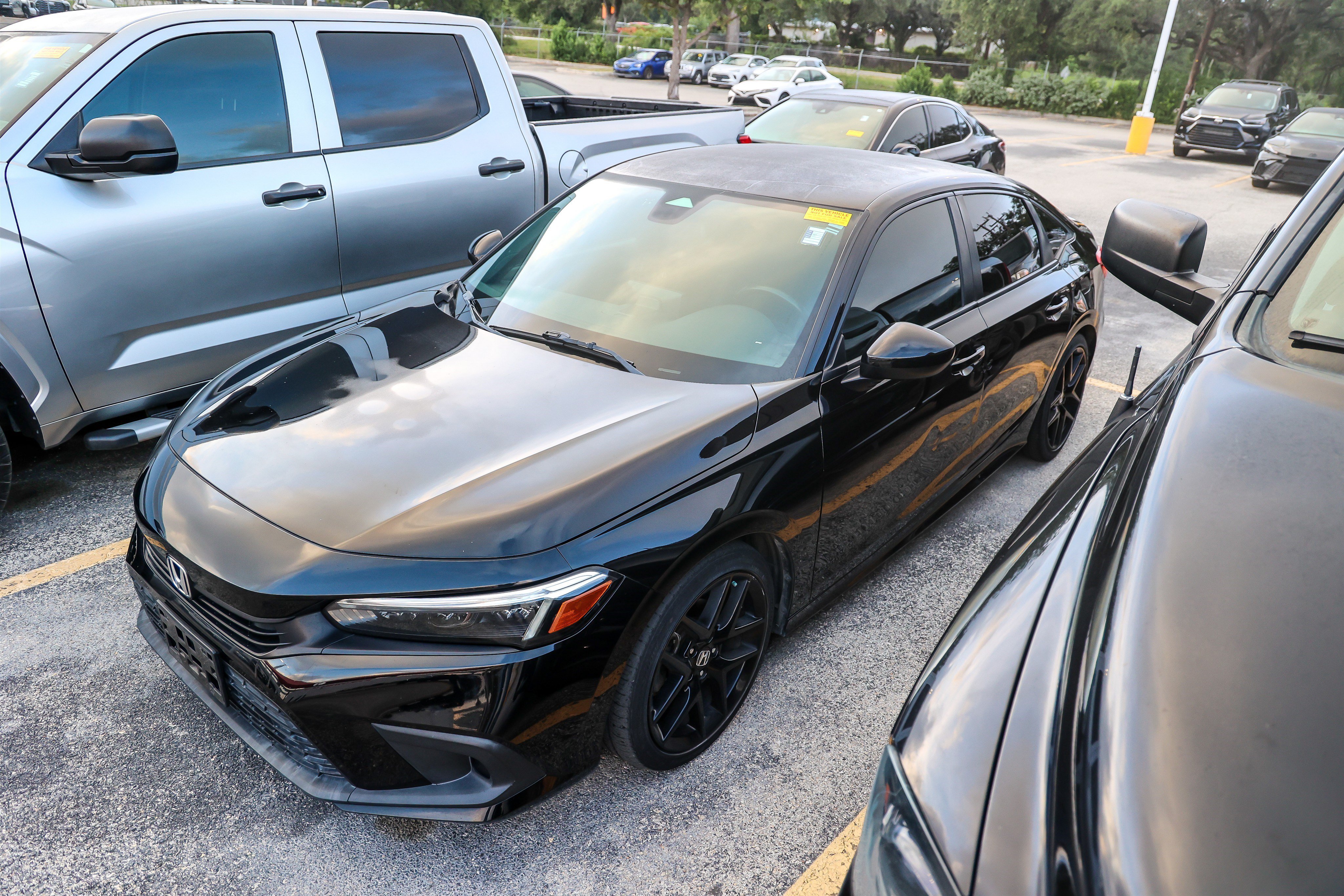 Used 2022 Honda Civic Sport image 3
