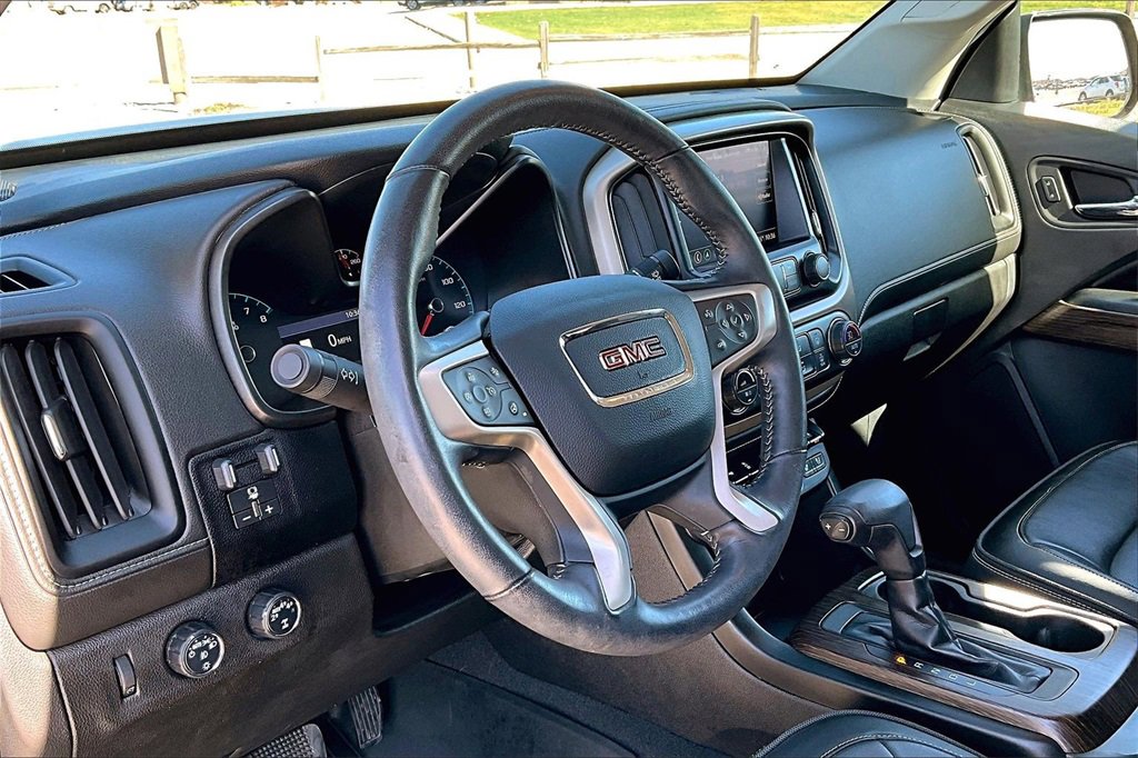 Used 2020 GMC Canyon Denali image 12