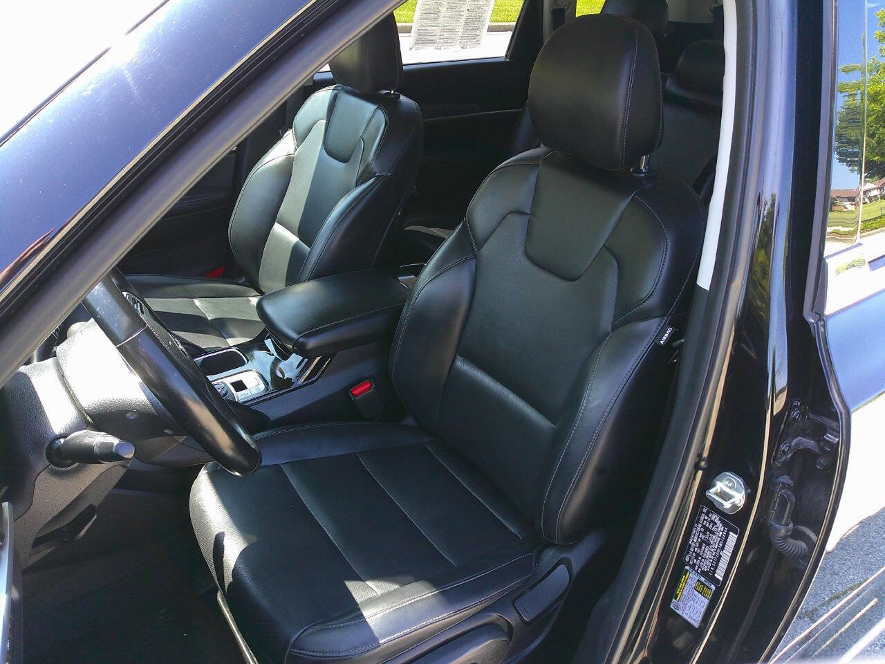 Used 2021 Kia Telluride LX image 11