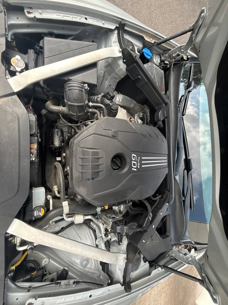 Used 2018 Kia Stinger Premium RWD image 10