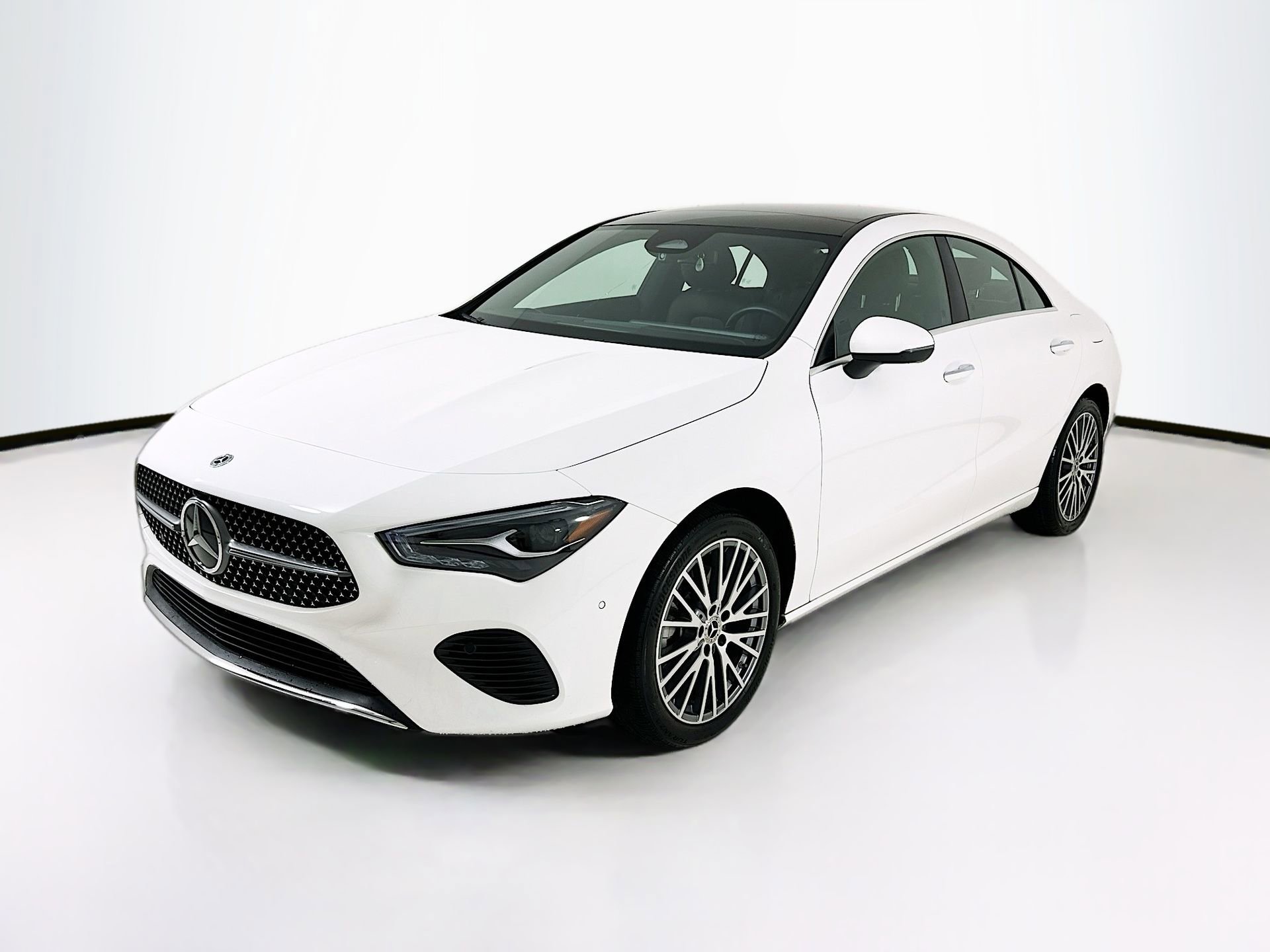 Certified 2025 Mercedes-Benz CLA 250 image 3