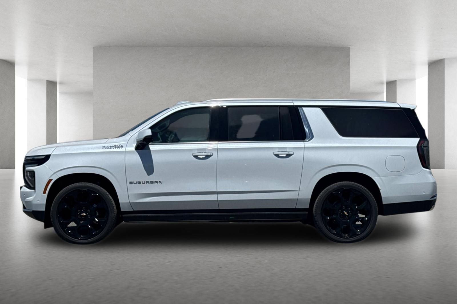 New 2026 Chevrolet Suburban High Country AWD/4WD image 7