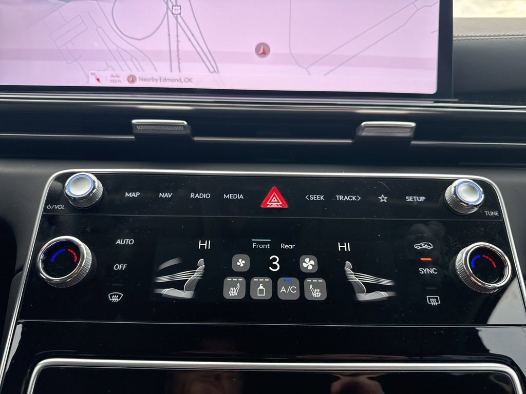 Certified 2025 Genesis GV80 2.5T Standard image 24