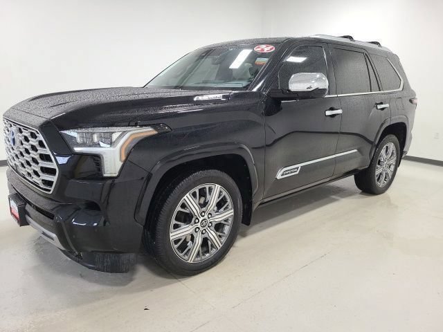 Certified 2024 Toyota Sequoia Capstone AWD/4WD image 3
