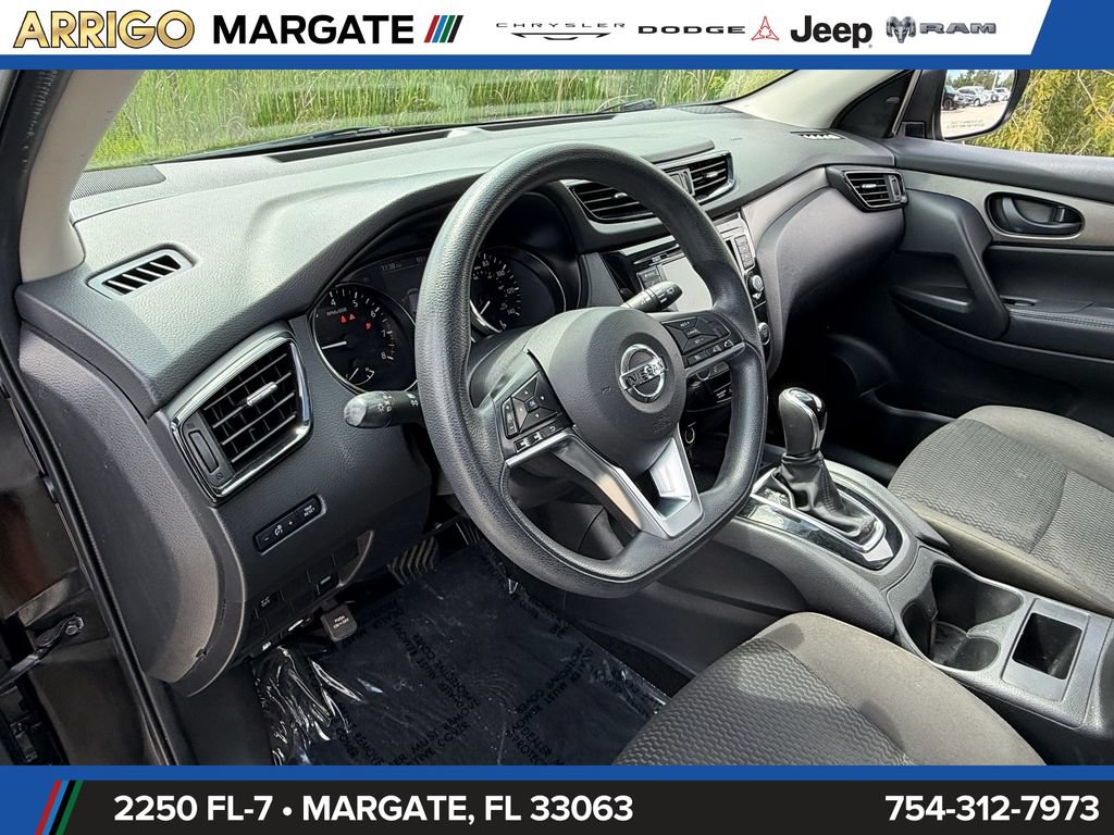 Used 2019 Nissan Rogue Sport S w/ Appearance Package FWD image 10