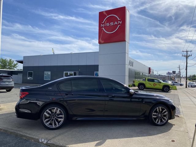 Used 2017 BMW M760i xDrive AWD/4WD image 7