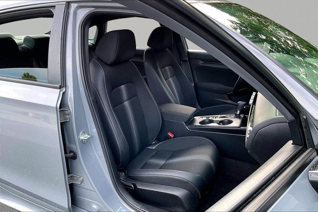 Certified 2025 Honda Civic Sport image 17