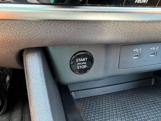 Certified 2026 Nissan Rogue SV FWD image 21