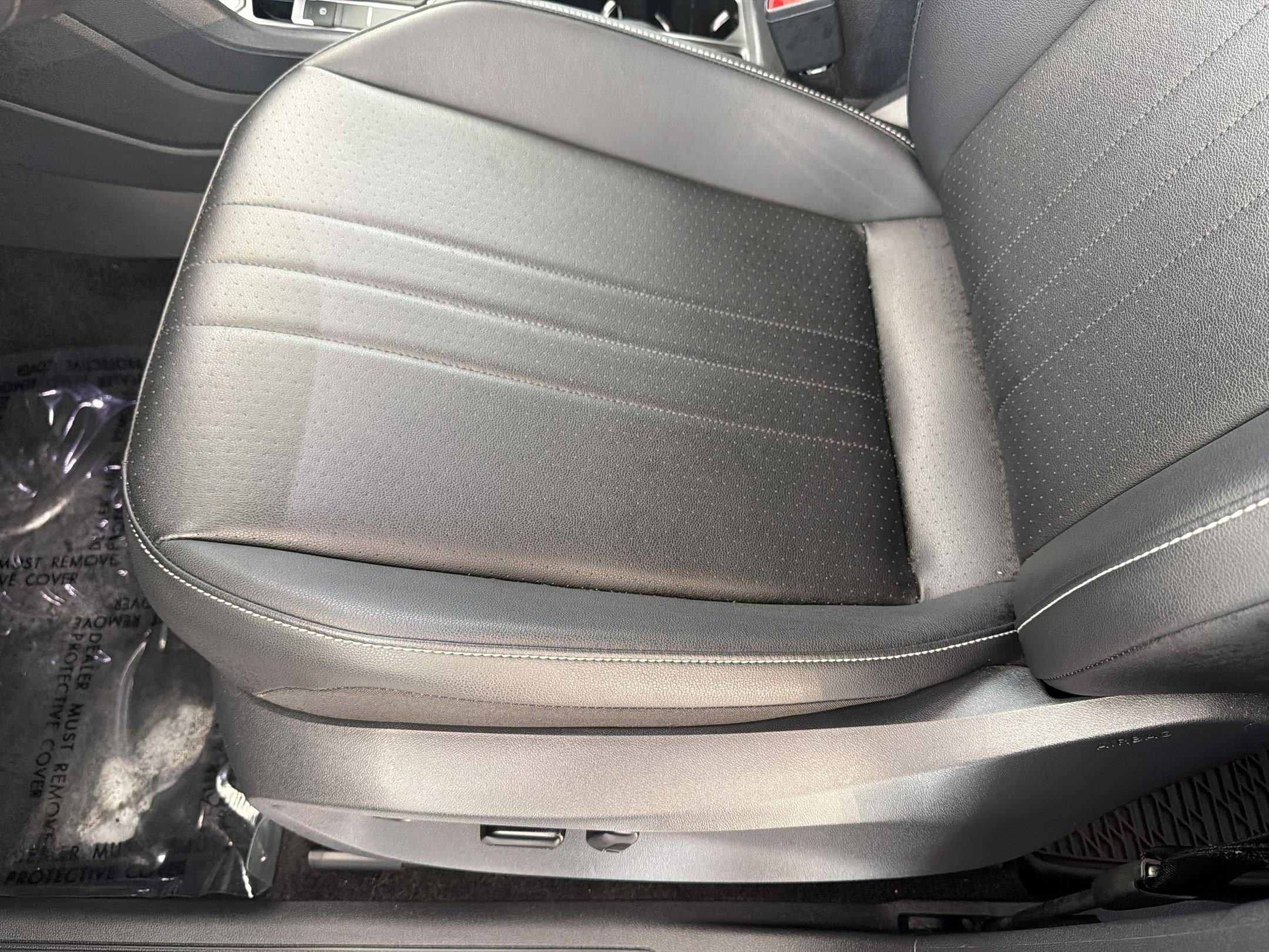 Used 2023 Volkswagen Tiguan SE FWD image 13
