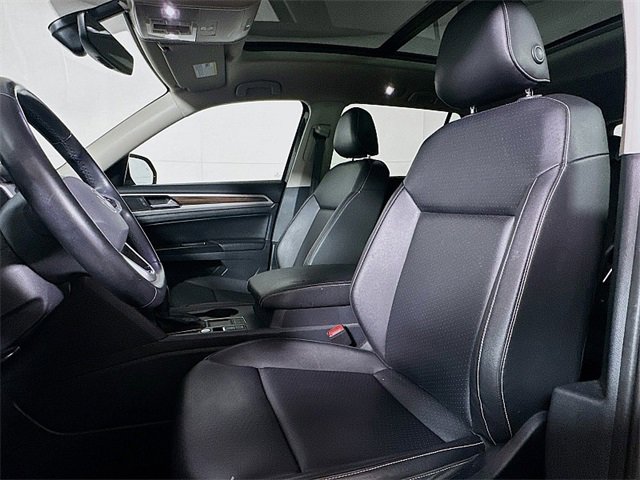 Used 2021 Volkswagen Atlas SE image 11