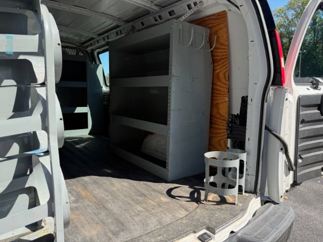 Used 2013 GMC Savana 3500 RWD image 26