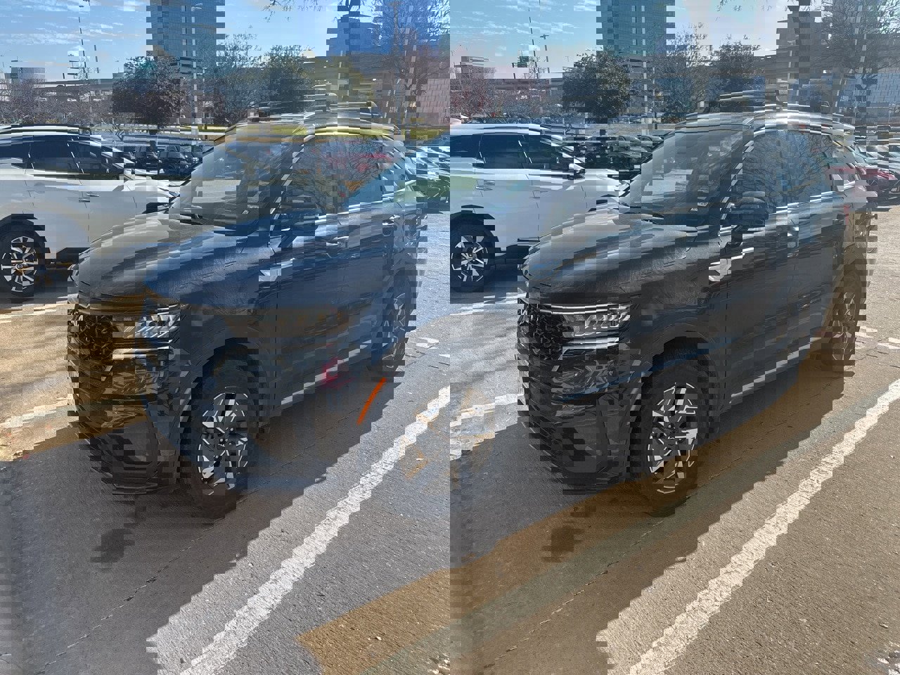 Used 2022 Kia Sorento S image 2