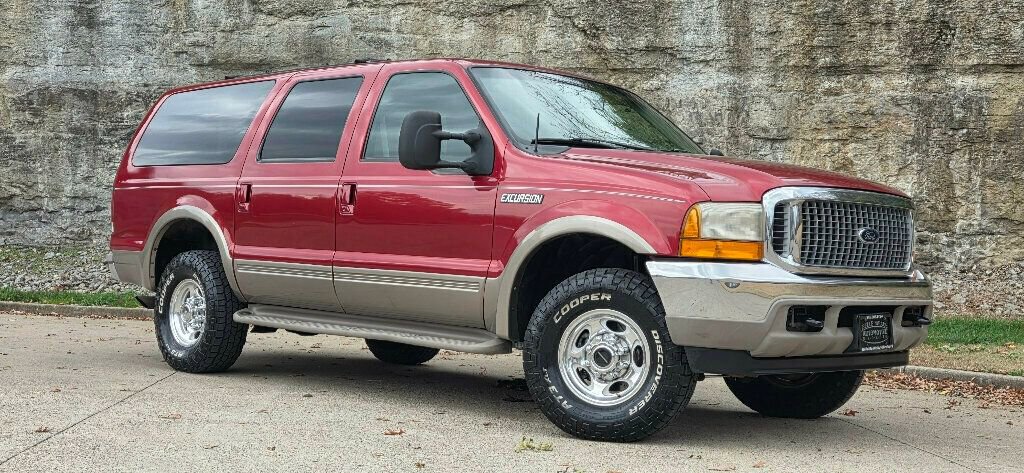 Used 2000 Ford Excursion Limited image 1