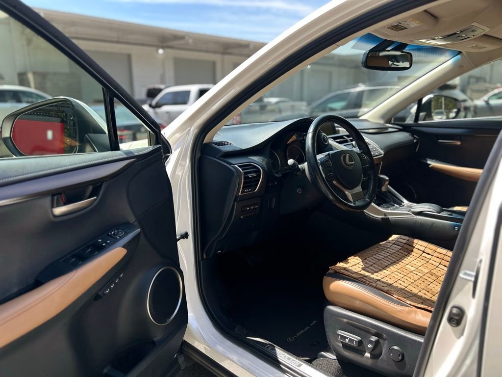 Used 2017 Lexus NX 300h AWD w/ Premium Package image 9