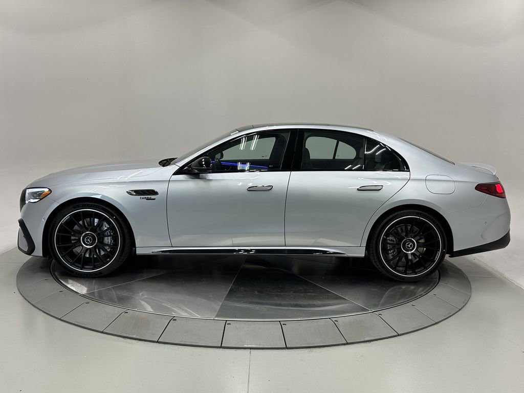 New 2026 Mercedes-Benz E 53 AMG e 4MATIC Sedan image 4