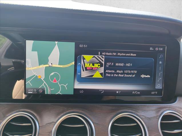 Used 2017 Mercedes-Benz E 300 image 27