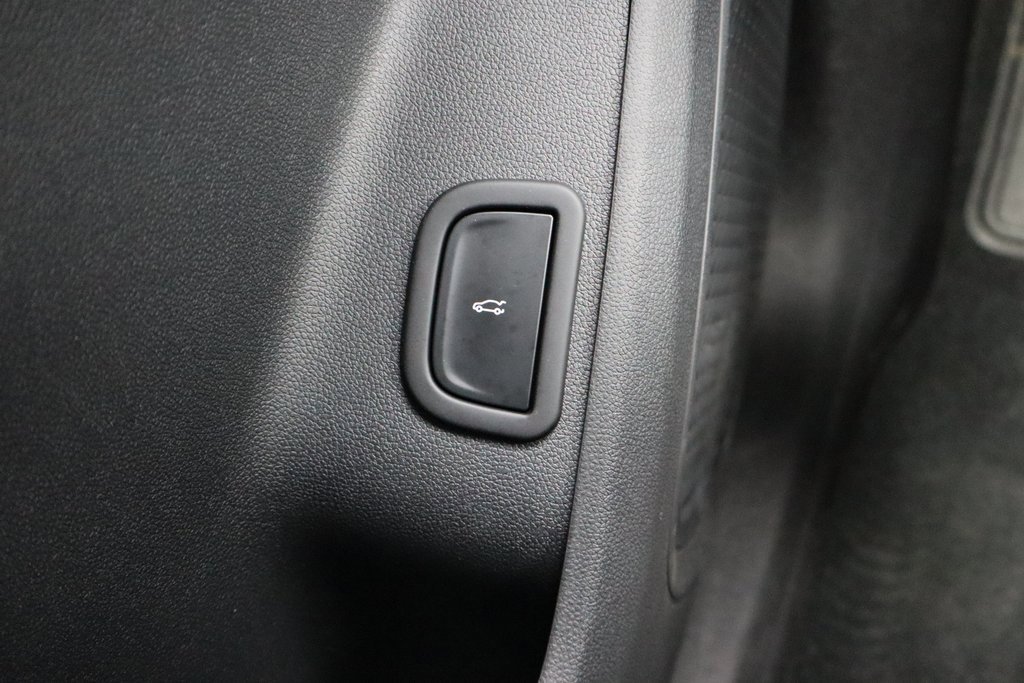 Used 2024 Chevrolet Traverse Z71 image 27