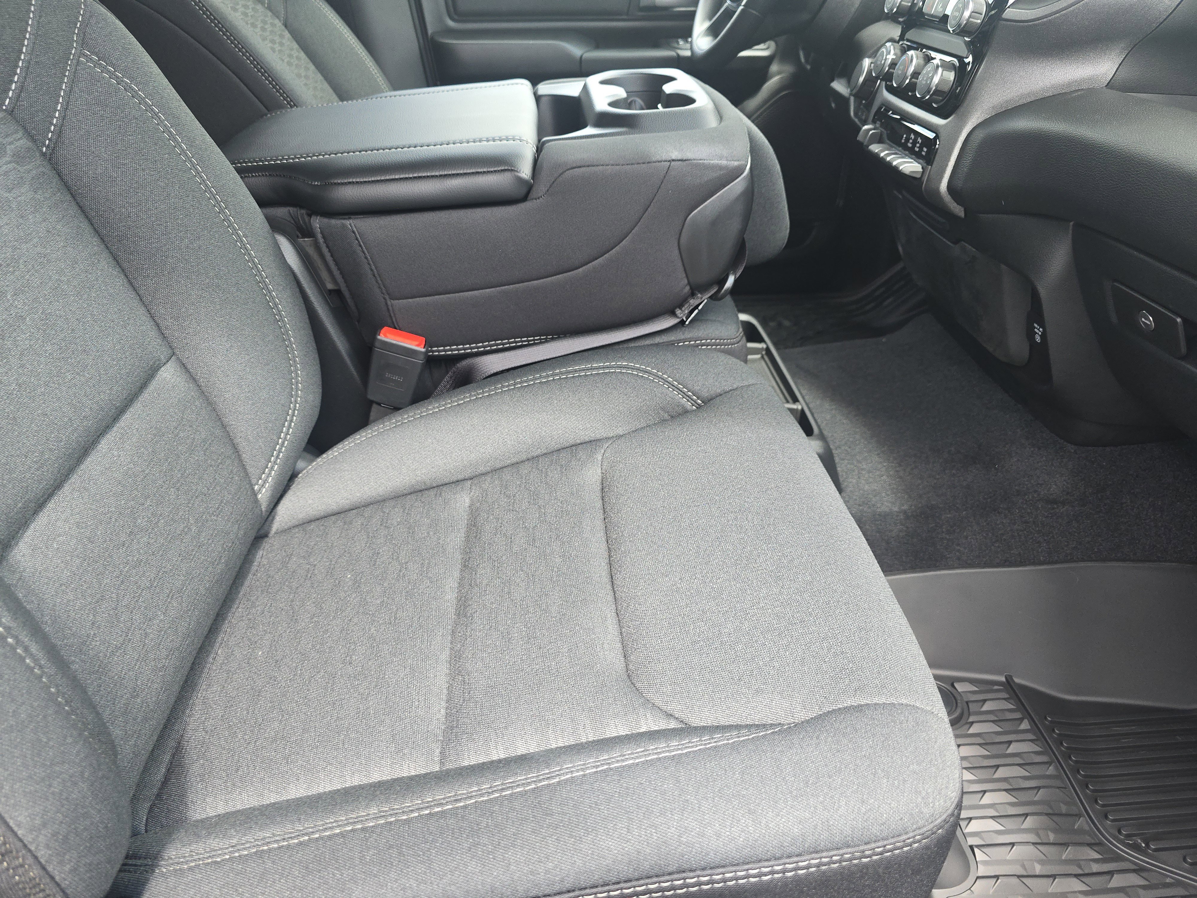 New 2026 RAM 1500 Classic Warlock image 24