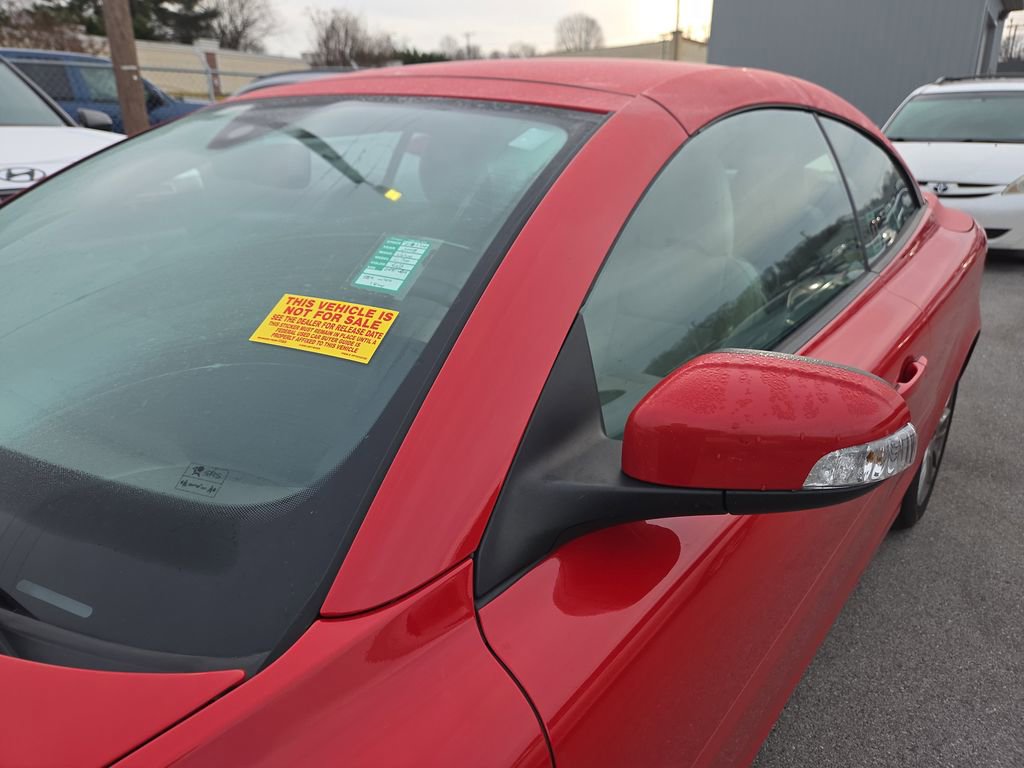 Used 2008 Volvo C70 T5 image 10