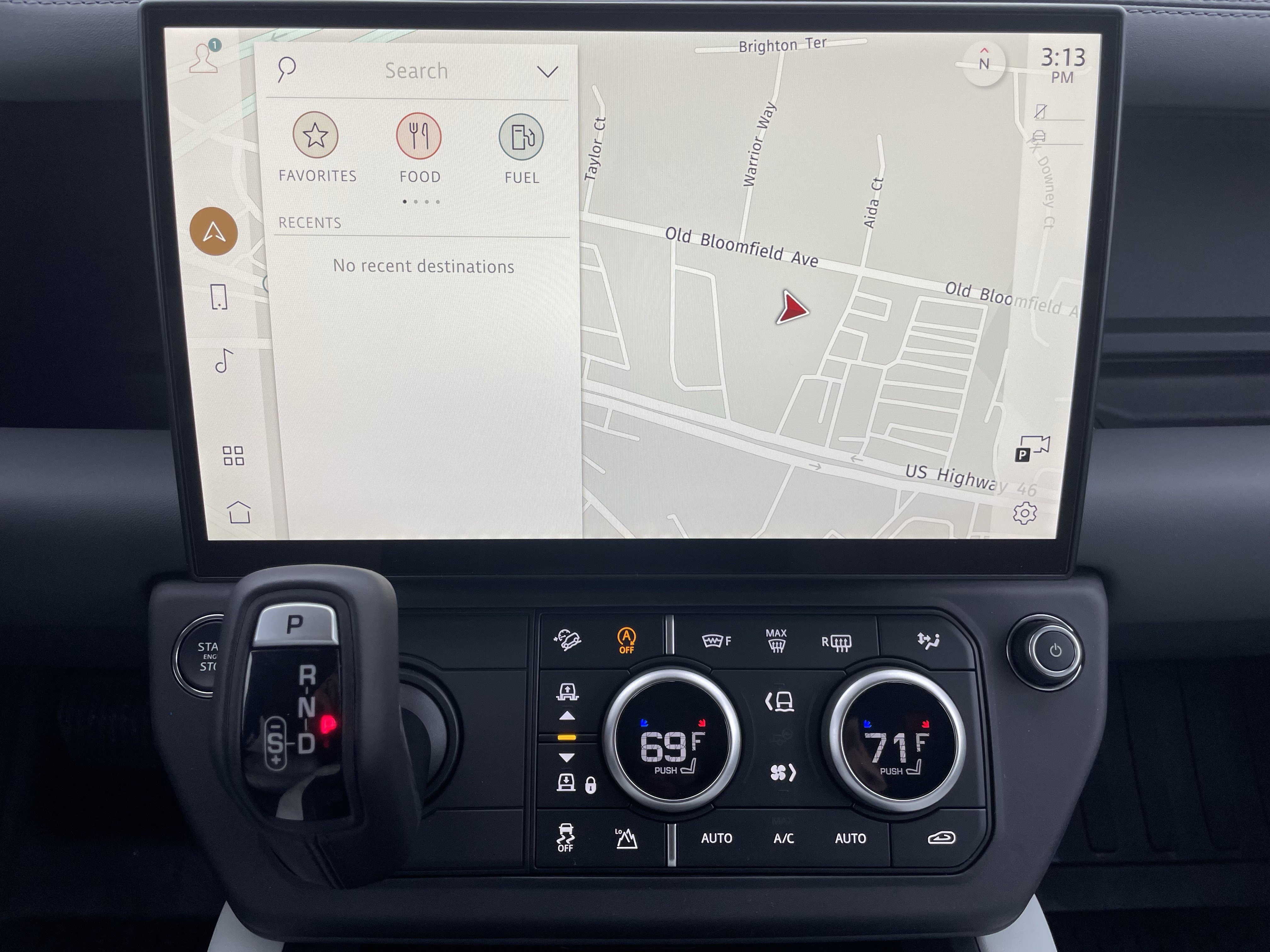 New 2026 Land Rover Defender 110 X-Dynamic SE image 27