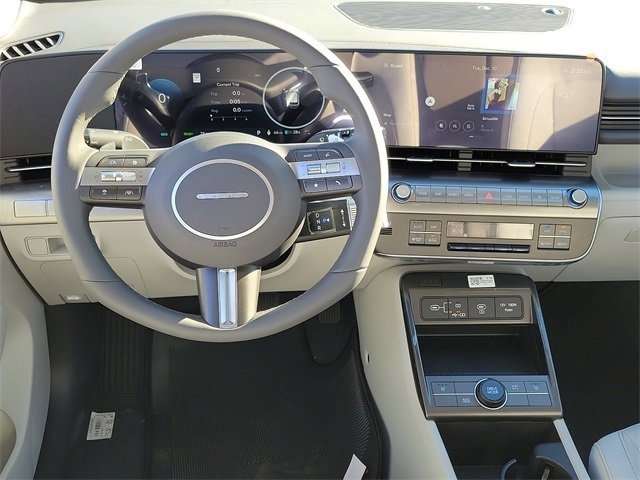 New 2025 Hyundai Kona SEL image 3