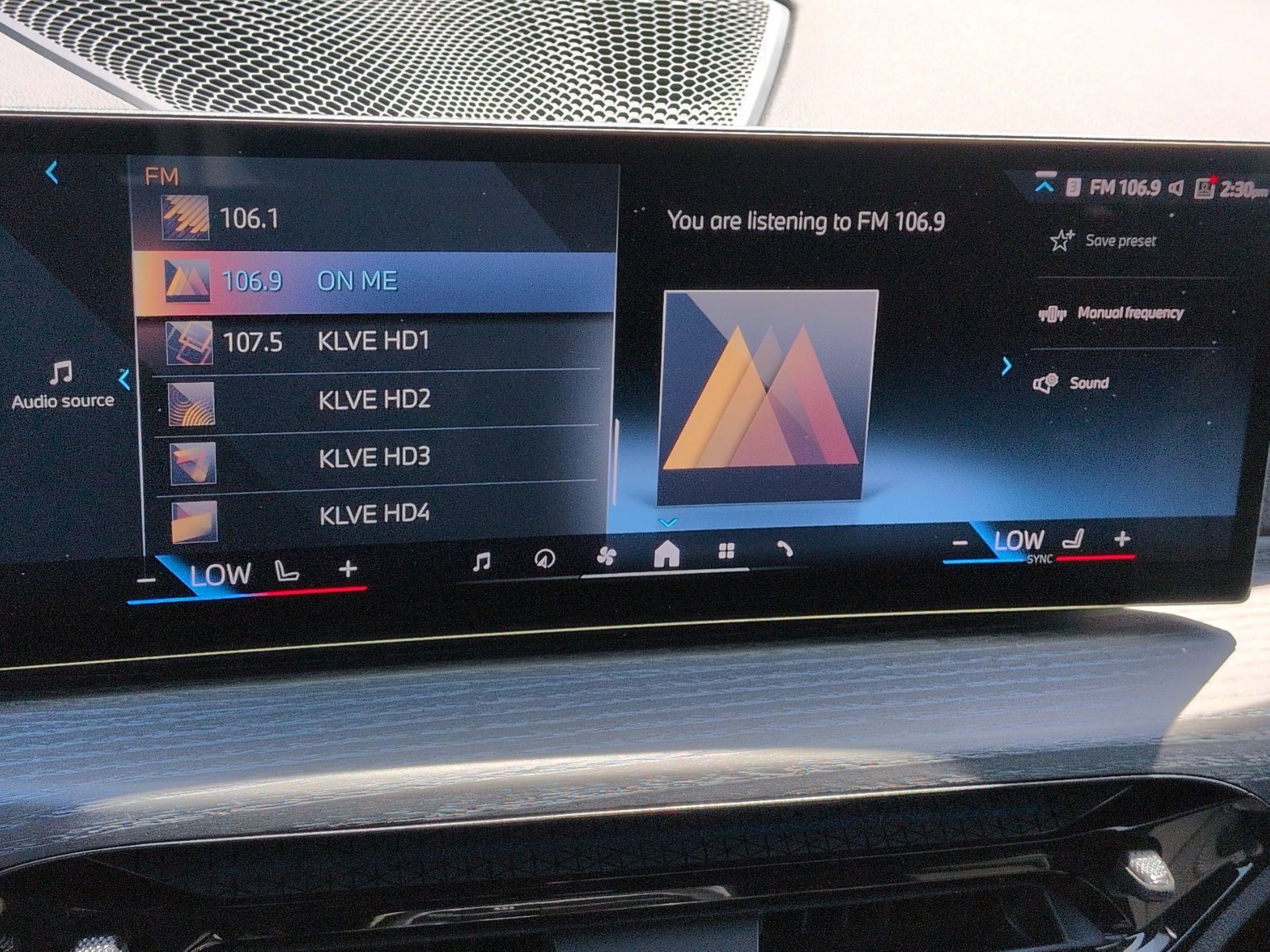 Used 2025 BMW i4 eDrive40 w/ Parking Assistance Package RWD image 23