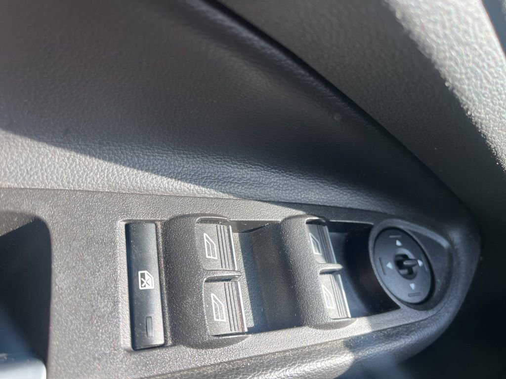 Used 2019 Ford Escape SE image 20