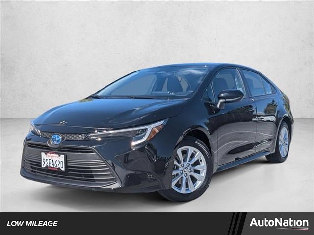 Used 2025 Toyota Corolla LE w/ LE Premium Package