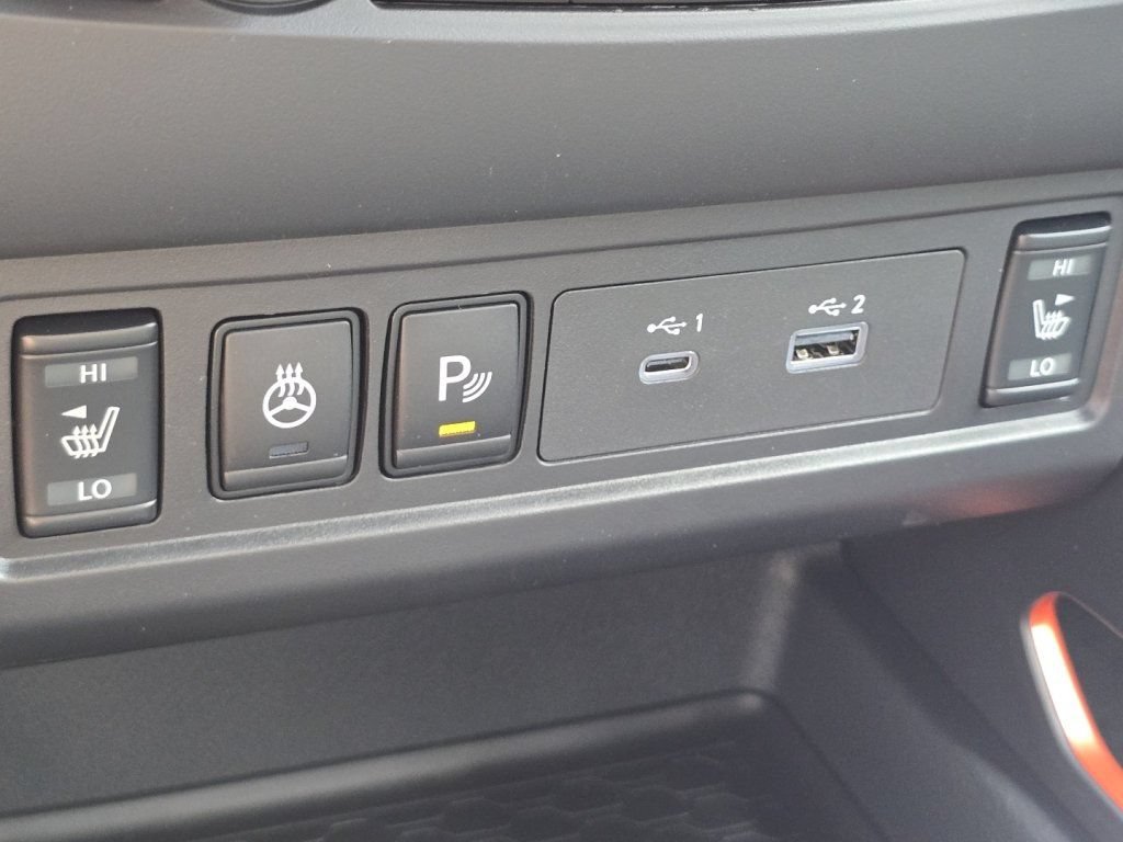 New 2026 Nissan Frontier PRO-4X w/ Tow Package AWD/4WD image 5