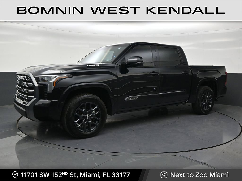 Used 2025 Toyota Tundra Platinum AWD/4WD image 1