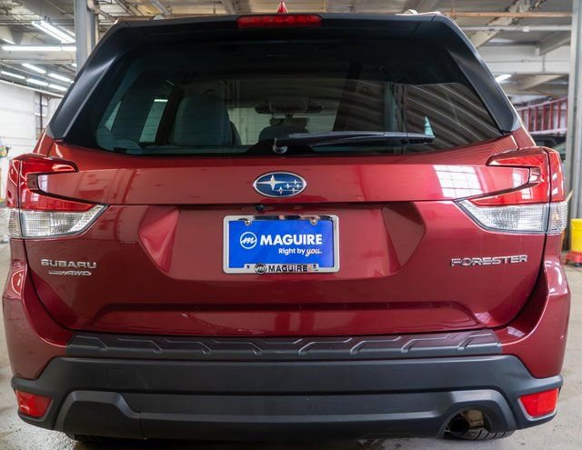 Used 2023 Subaru Forester Premium AWD/4WD image 6