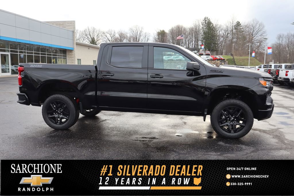 New 2026 Chevrolet Silverado 1500 Custom Trail Boss w/ Midnight Edition